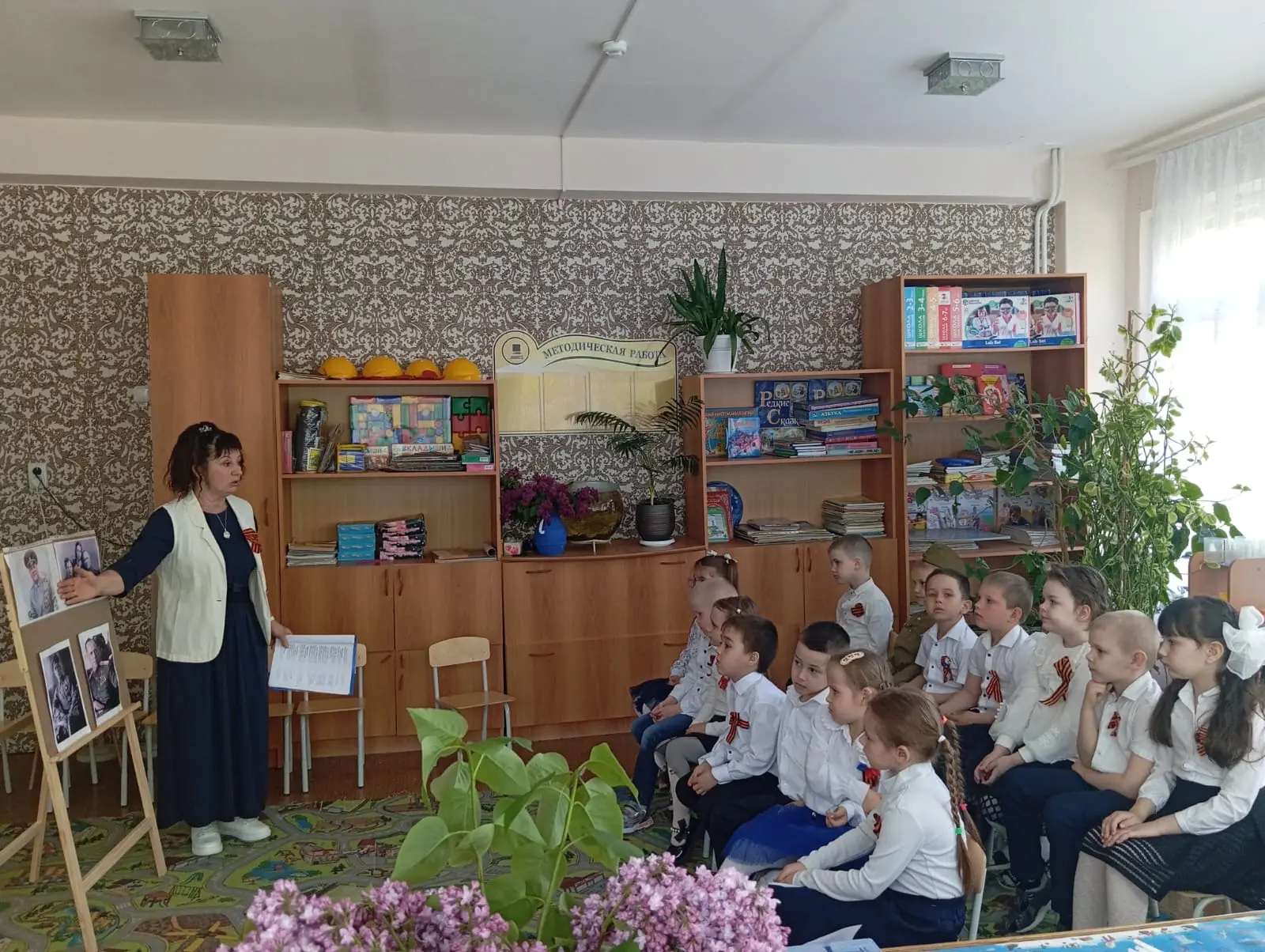 В преддверии  праздника Дня Победы, дети группы "Веселые ребята" узнали много интересно...