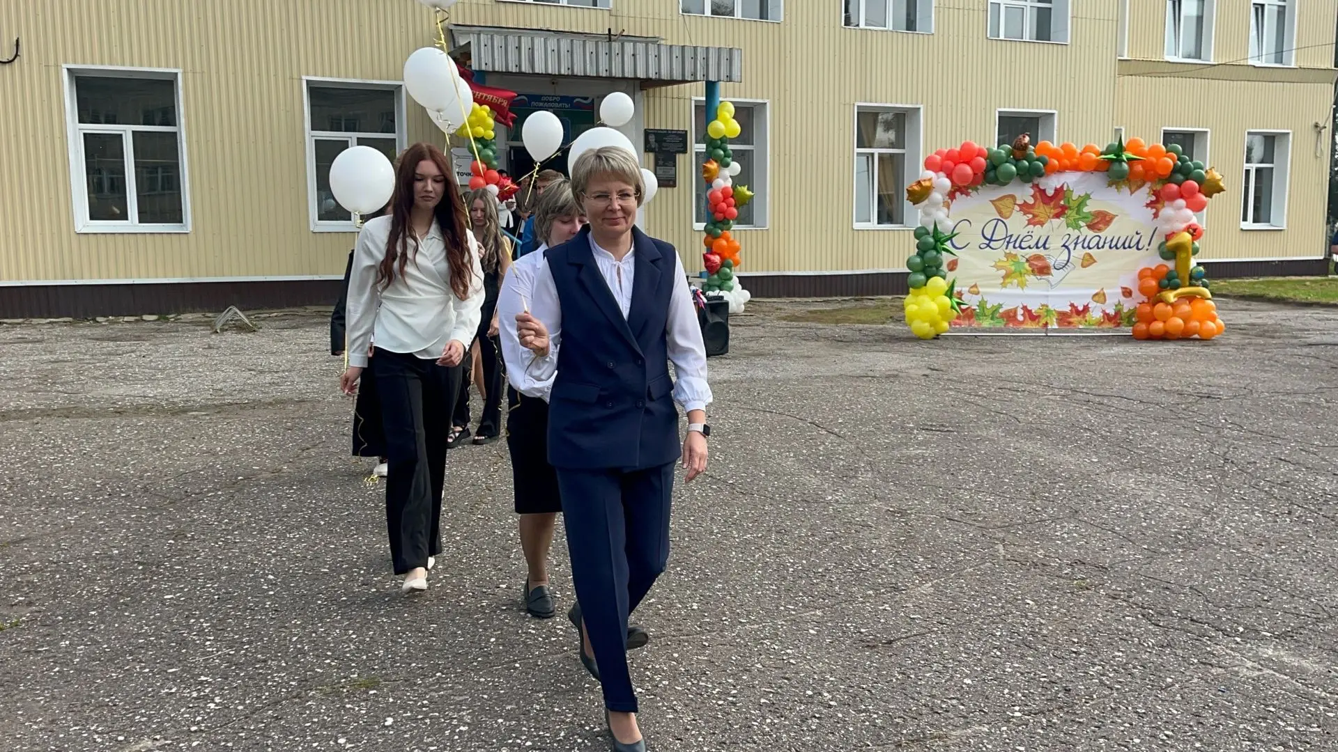 Сегодня в нашей школе состоялась традиционная торжественная линейка, посвящённая началу...
