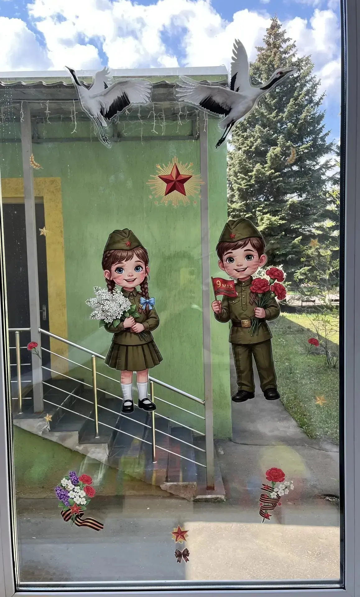 Дошкольное отделение «Родничок» Видновской гимназии ежегодно активно участвует во всероссийской патр