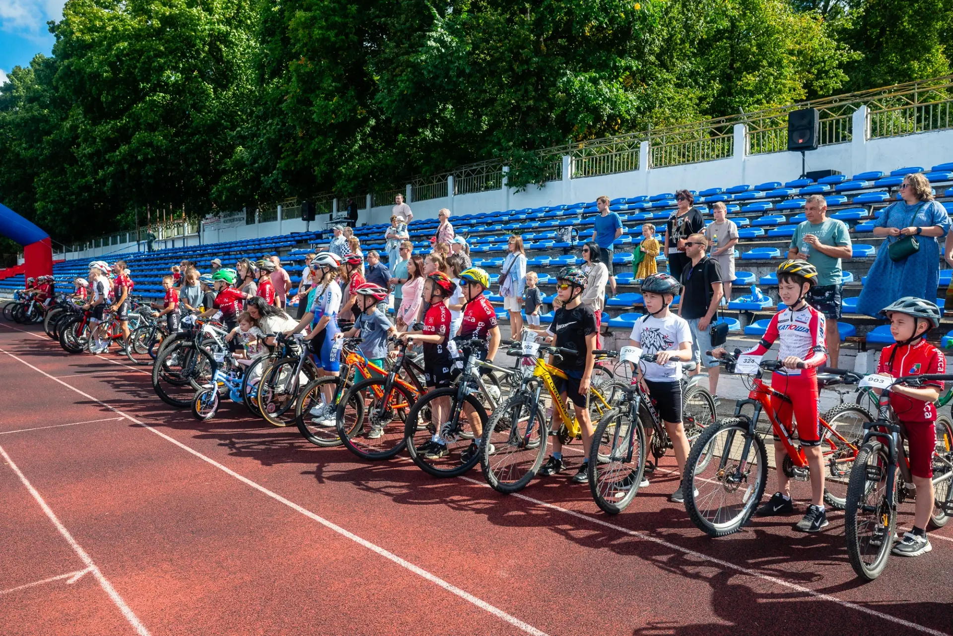 💪В Выксе состоялось мероприятие, объединившее любителей велоспорта, — «Выходные безопа...