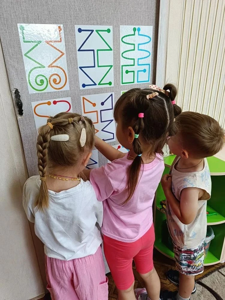 🧠Нейроигры — это специальные игровые комплексы, которые через движения тела стимулирую...