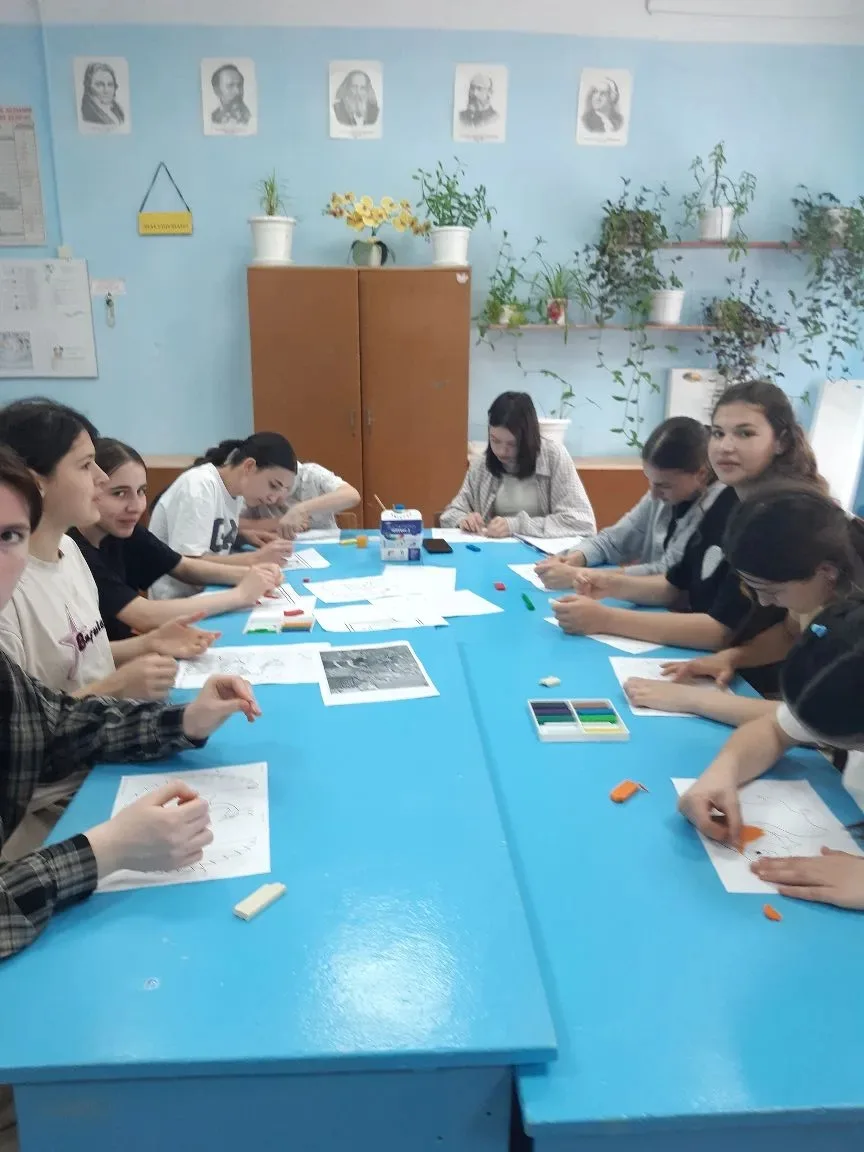 Деятельность кружка " Наши руки не для скуки" в пришкольном оздоровительном лагере "Солнышко" способ