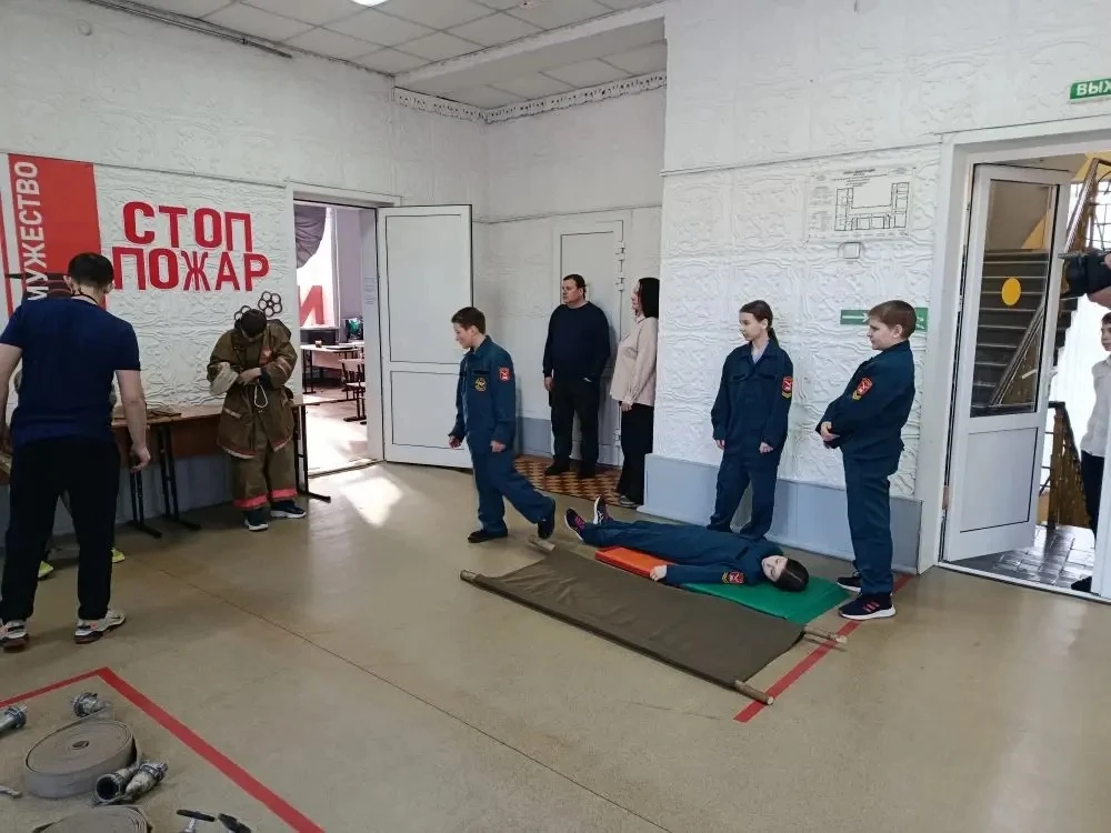 🔥Юные пожарные  20 февраля 21 команда юных пожарных собралась на городском конкурсе «СТОПожар», приу