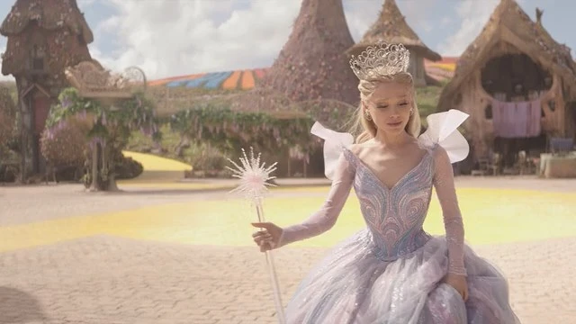 Злая. Часть 2 mp4 (2025) Жанры: #Фильмы  #Музыкальный  #Фэнтези  #Мелодрама  Эльфаба теперь известна