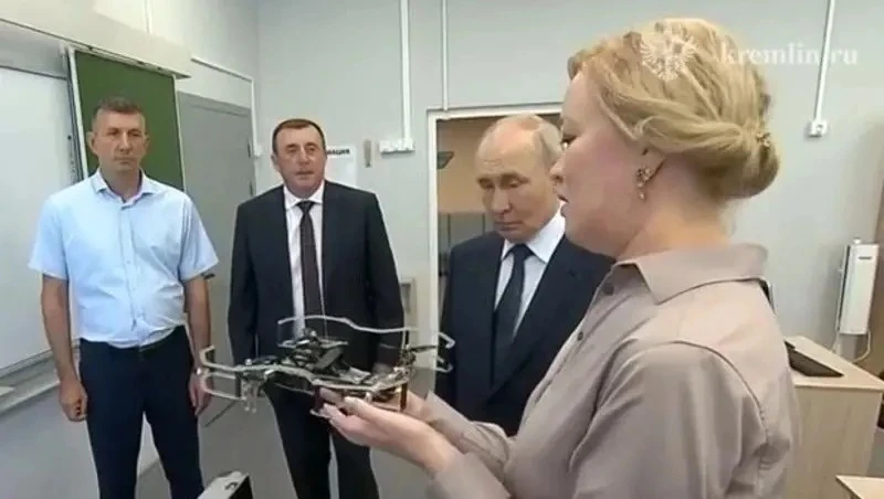 Визит Президента РФ на Курилы: подтверждение суверенитета и внимания к региону
