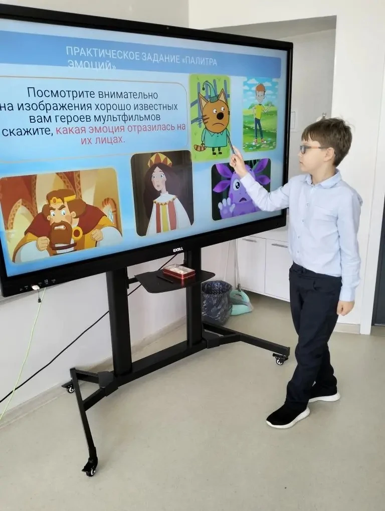 🏫На новых занятиях курса «Разговоры о важном» на тему «Как справляться с волнением» ребята погрузили