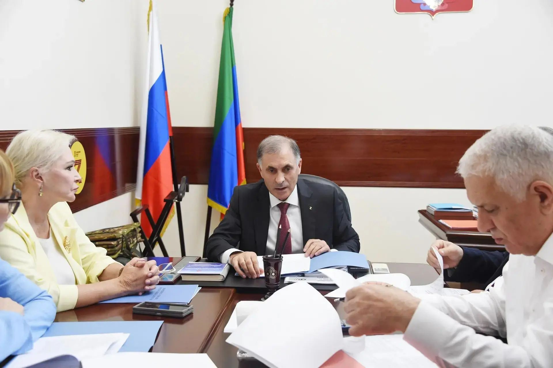 В Народном Собрании Дагестана обсудили реализацию плана мероприятий к Году единства нар...