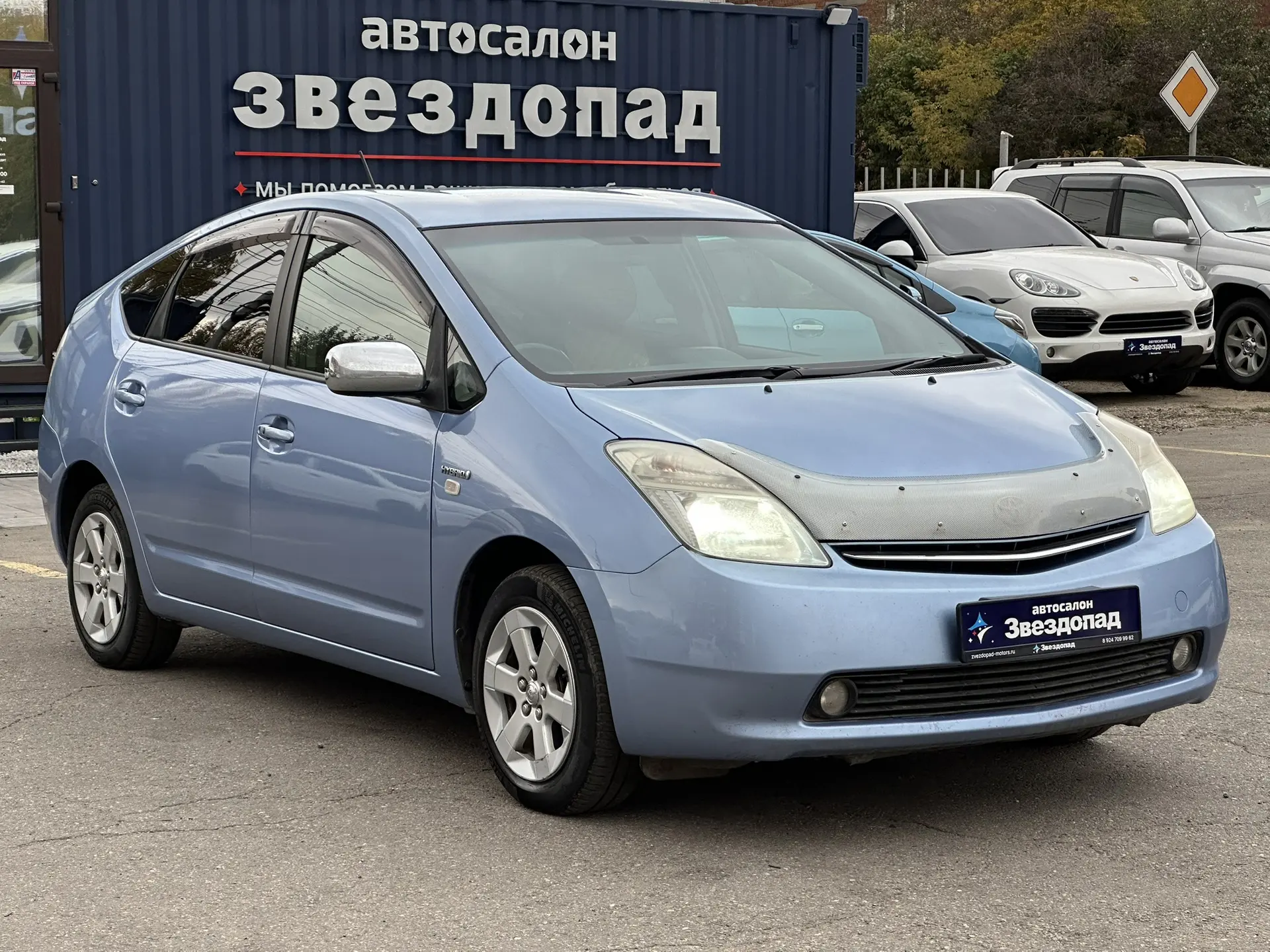 🚘TOYOTA PRIUS