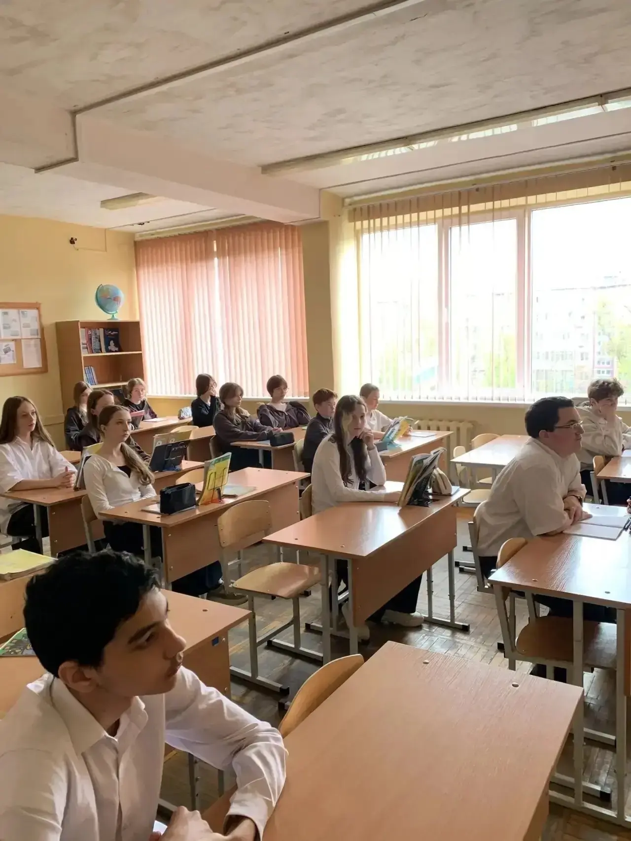 8-х классах прошли увлекательные уроки, посвящённые экологическому уроку на тему «Правовые аспекты э