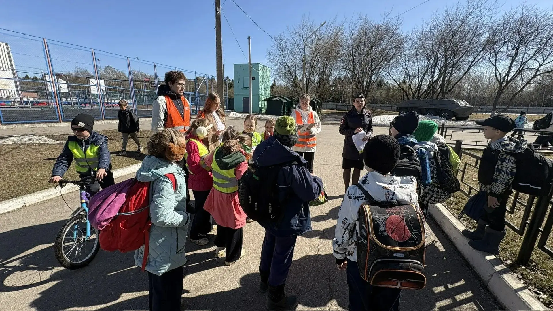 🚸 Родительский патруль в действии!  На этой неделе наш лицей снова стал центром важного события — ро