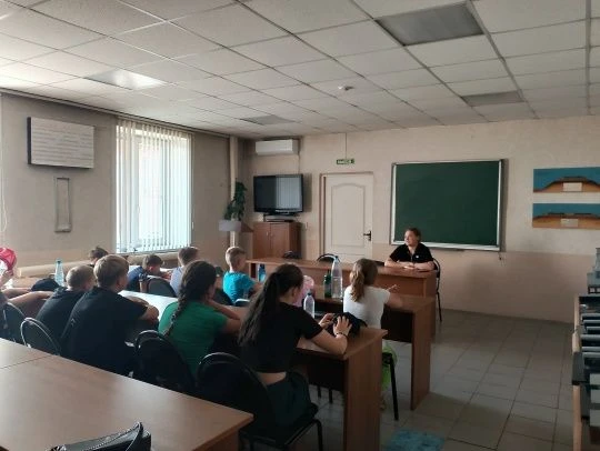 10.07.2026 в рамках профилактических мероприятий "Безопасный код лета" сотрудник Петухо...