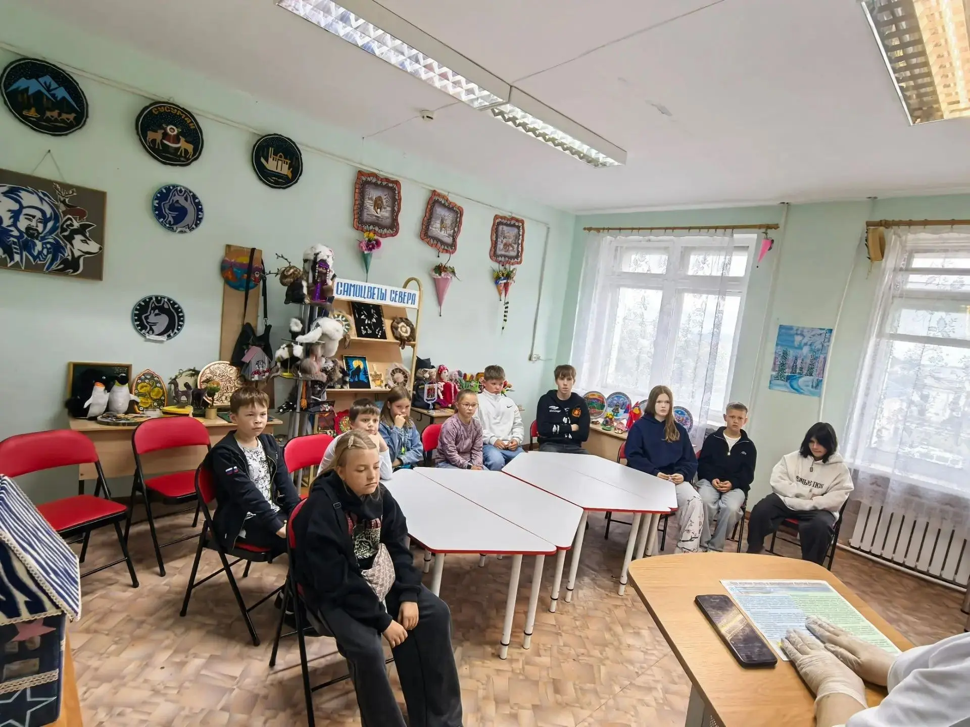 «Безопасное лето» в «Фантазёрах»: зарядка для ума и тела! ☀️💪

В нашем лагере продолжается акция «Б