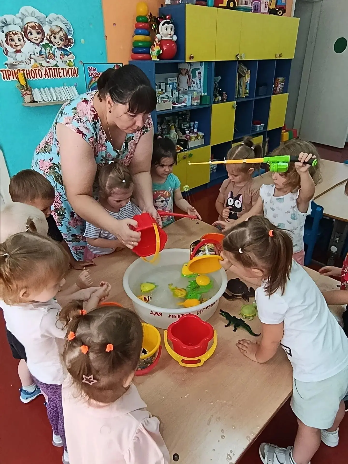 🎣 «Рыбалка» в детском саду: море восторга и ни одной мокрой ноги! 😄