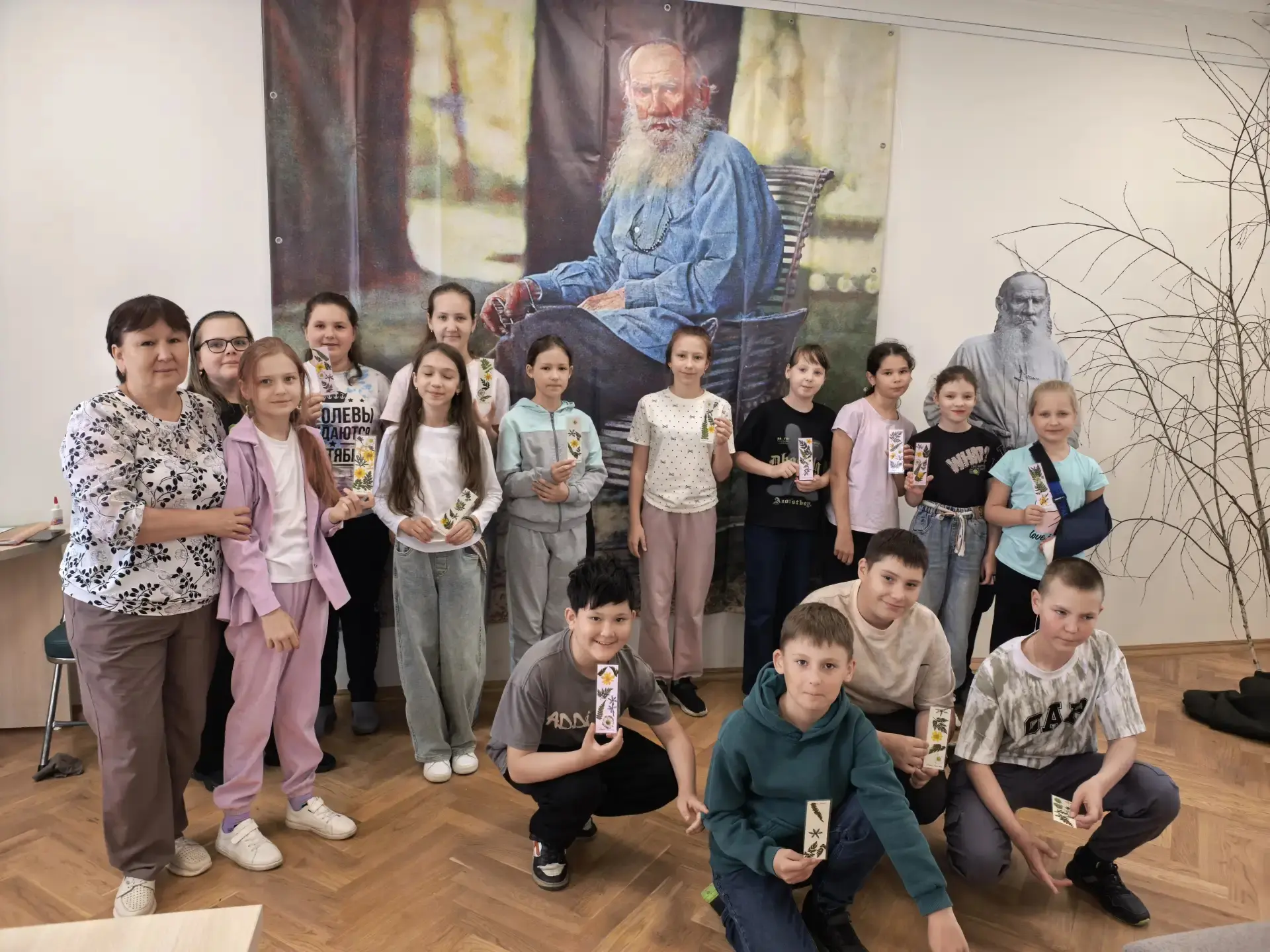 В лагере столько интересных событий, что мы не успеваем с Вами делиться! ☀️

Вчера наш второй отряд 