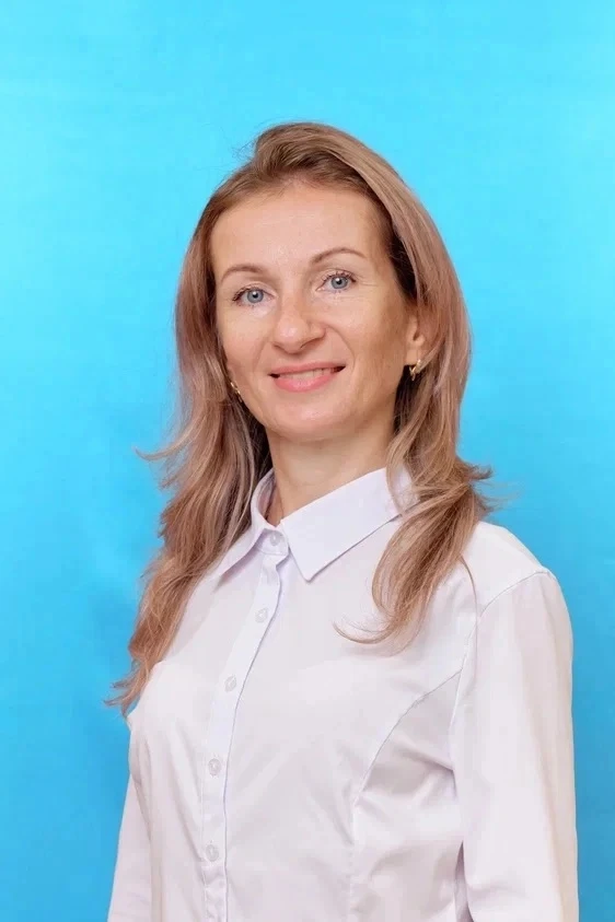 Поздравляем с Днём рождения нашего педагога дополнительного образования и концертмейсте...