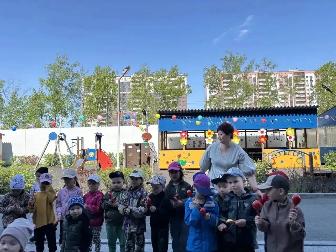 🎈🌍 «Счастливое детство — нашим детям!»: второй корпус детского сада встретил День защиты детей 🌍�