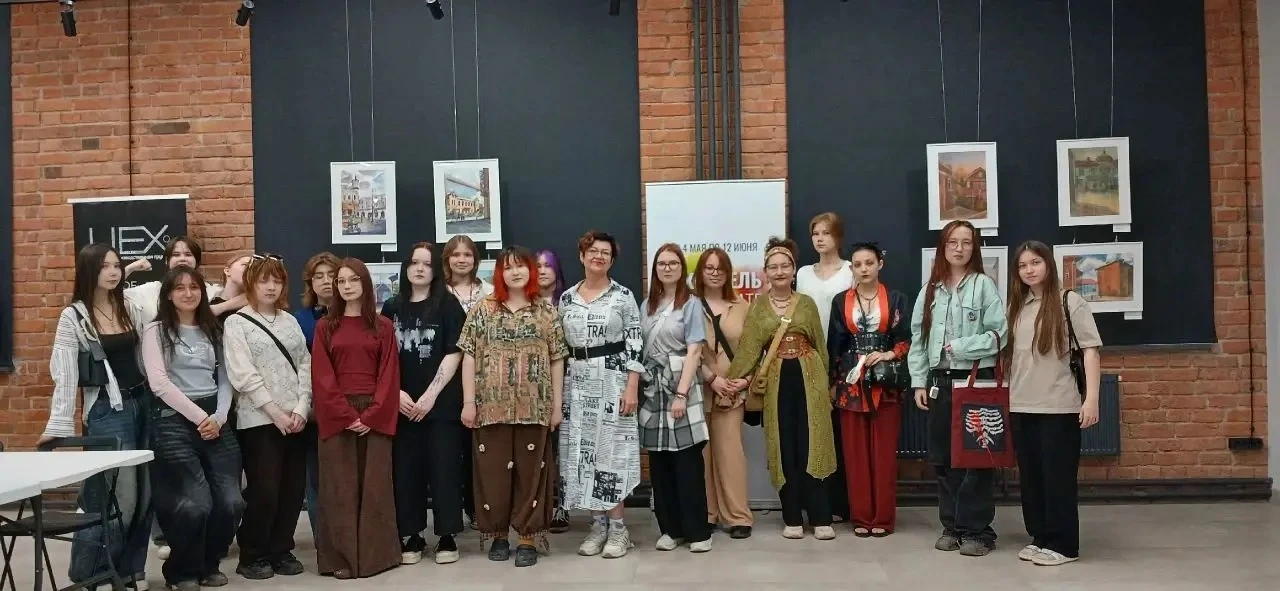 10 июня студенты группы Дн-24-19 посетили мероприятие «Трудфест» в креативном и знаковом пространств