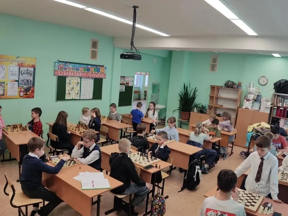 ♟️С 4 по 8 мая в Лицее № 5 проходил Открытый шахматный турнир, посвящённый Дню Победы.  🌟 В интеллек