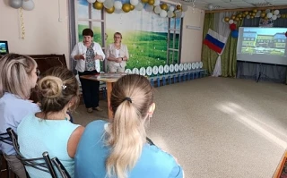 Встреча с родителями

По инициативе Губернатора Ивановской области Станислава Воскресенского, в рамк