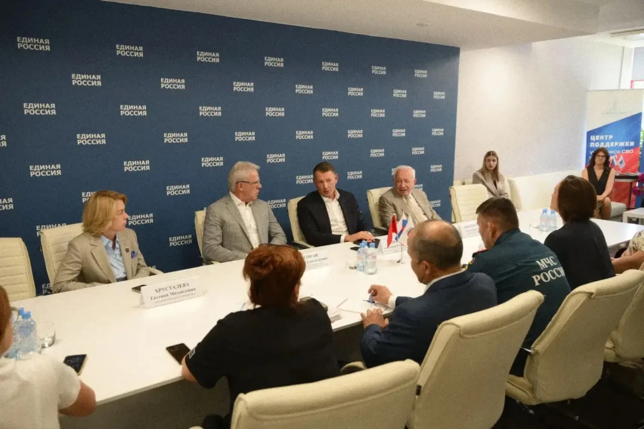 Единая Россия поддержала жителей, выступивших против строительства торгового объекта на...