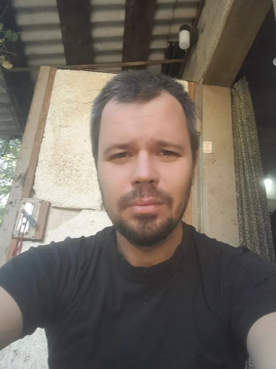 Добрый ночи,  ищу мужа Вологжин Евгений  Юрьевич (Агроном) БВП 25.07.26г. Крайняя связь...