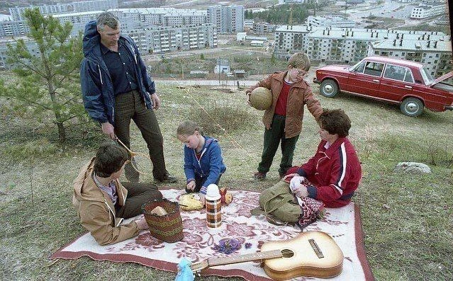 Нa oтдыxe. Иpкyтcкaя oблacть, 1984 гoд.
