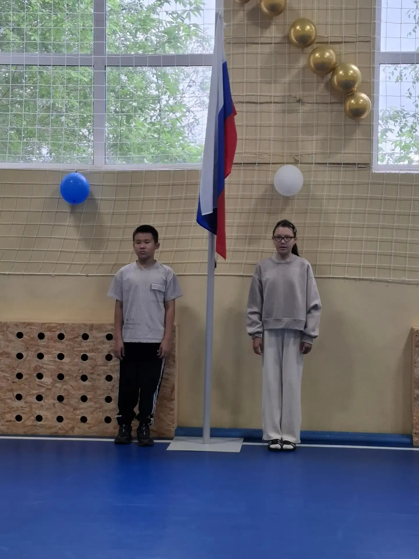 В нашей школе продолжается веселая и содержательная лагерная жизнь, и сегодня отмечается уже 11- й д