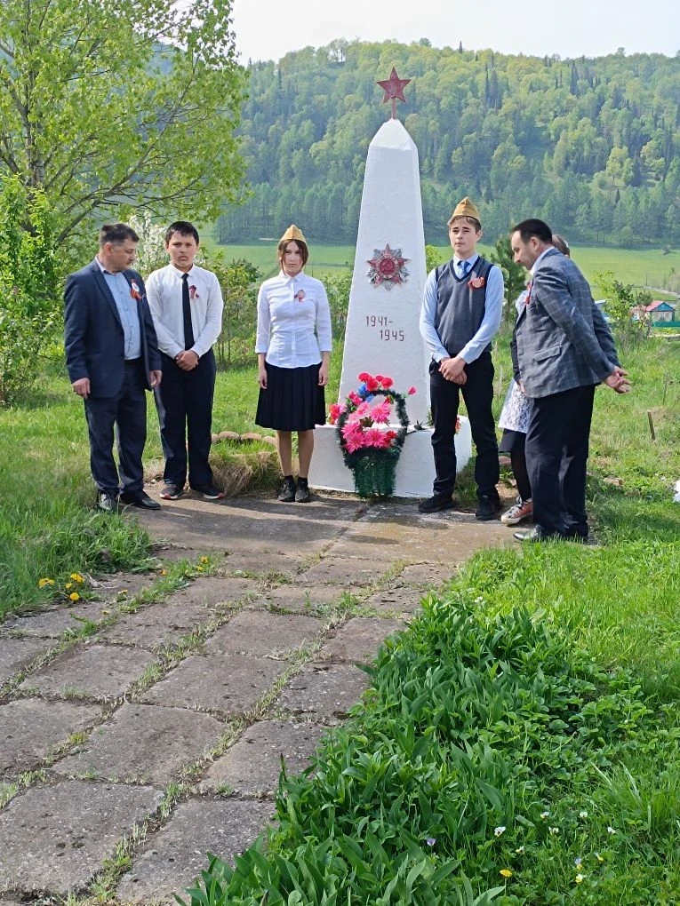 мероприятия: волейбол и «Весёлые старты».