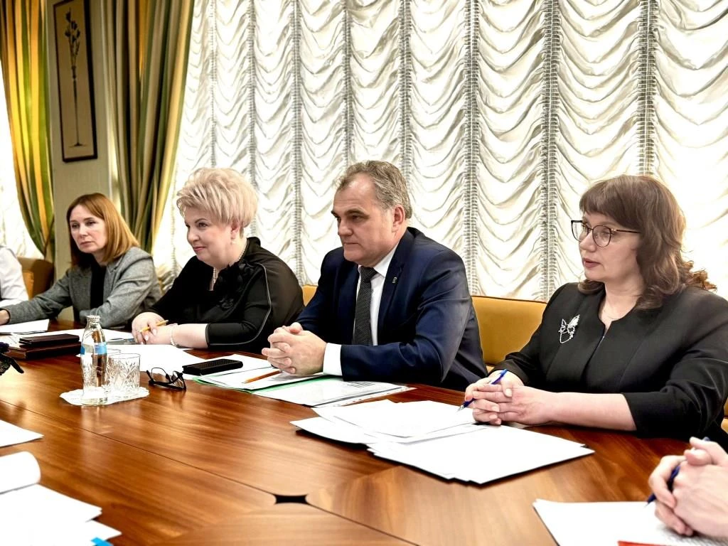 Кадры для образования: в БГУ обсудили стратегию подготовки будущих учителей с заместителем Губернато