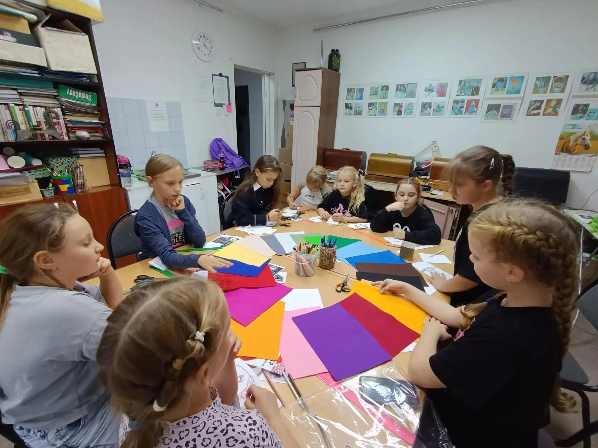 Мастер класс "Разметка на бумаге выкройки основы чехла" и  разработка отделочных детале...
