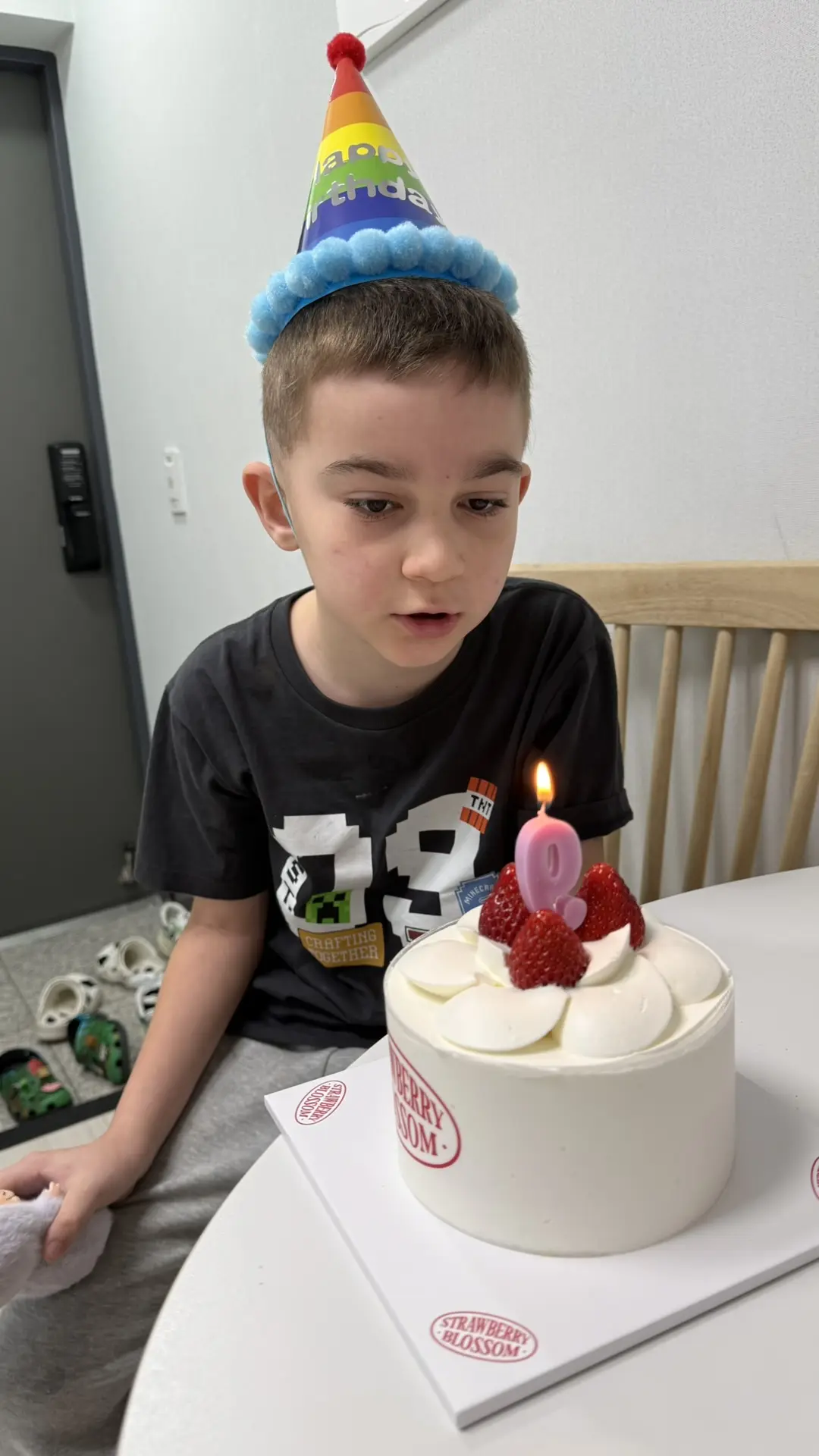 Длинных 9 лет с особенным ребёнком…  Сегодня моему малышу 9 лет. 🎂 И за этими цифрами — не просто го
