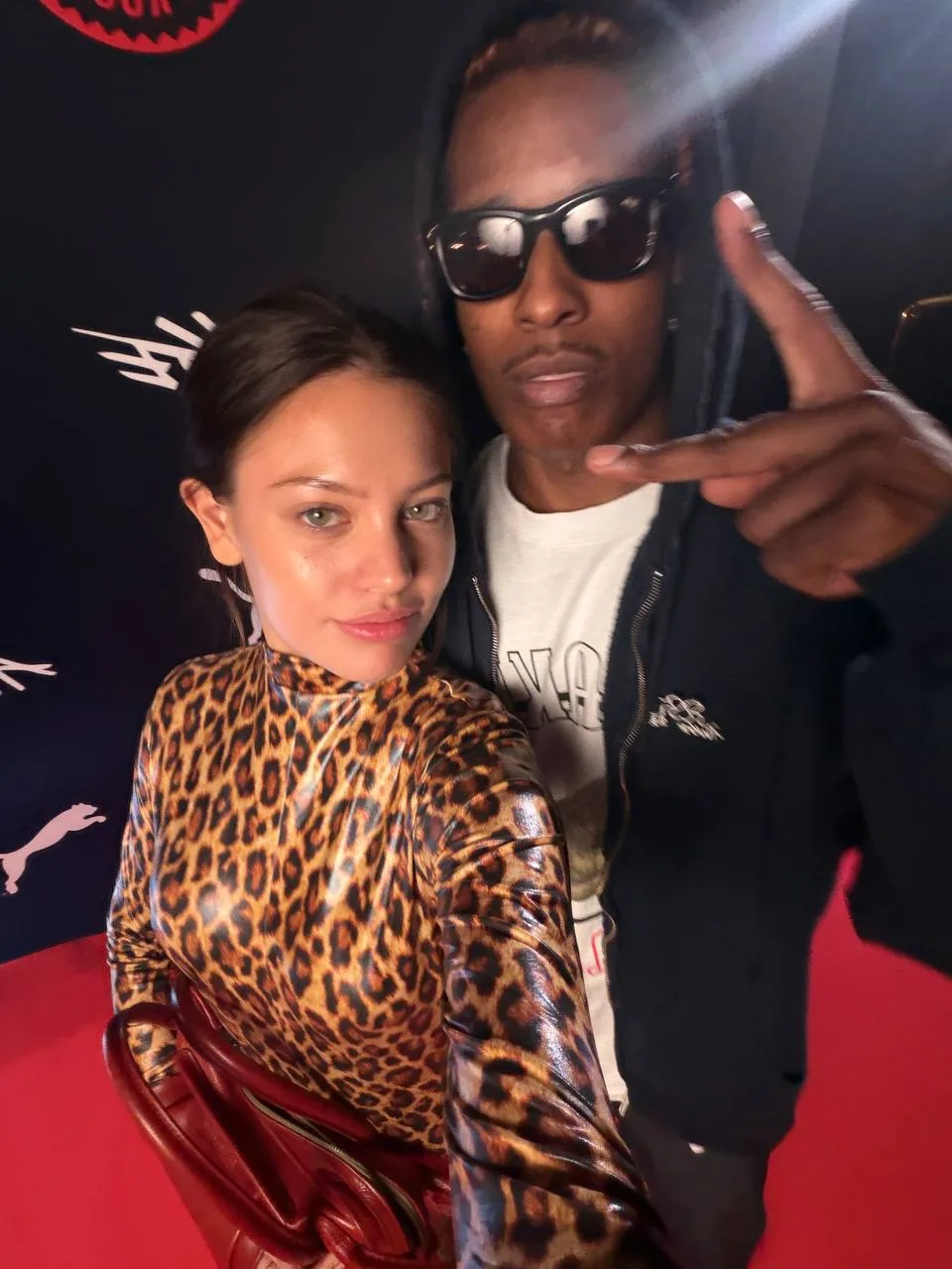 Дилара поделилась совместной фотографией с A$AP Rocky.