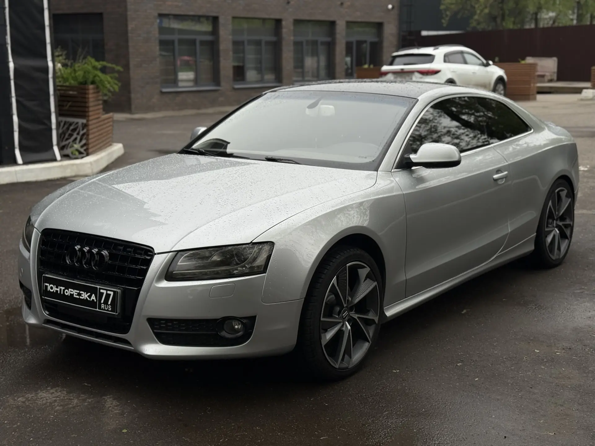 ‼️В ПРОДАЖЕ‼️  Audi A5 Год 2009 Мотор 2.0 бензин ⛽️  На 211 лошадок 🐎 Полный привод 🔥 Пробег 177к 🥹 