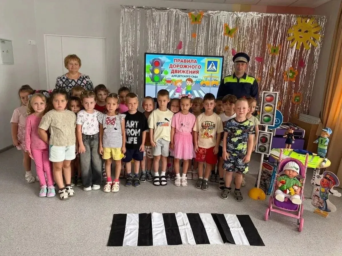 3 сентября у ребят дошкольного отделения МОУ СОШ 20 им.Н.З.Бирюкова был в гостях сотруд...