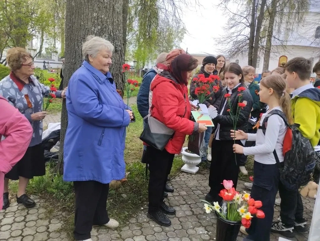 🇷🇺В поселке Селище в Костроме прошло мероприятие, посвященное Дню Победы🕊️
