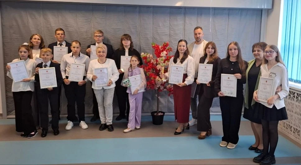 ➡ ТОРЖЕСТВЕННАЯ ЦЕРЕМОНИЯ НАГРАЖДЕНИЯ ОБУЧАЮЩИХСЯ И ПЕДАГОГОВ

🌟 17 июня в МОУ «СОШ №22 с УИОП» сос