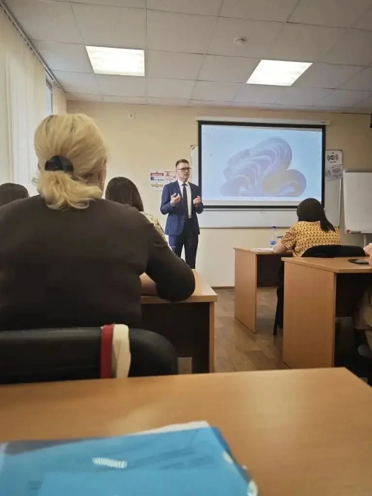 📌 Профилактика коррупции: двухдневный интенсив в РКЦ ГМУ

🗓️ 8–9 июня сотрудники Департамента встр
