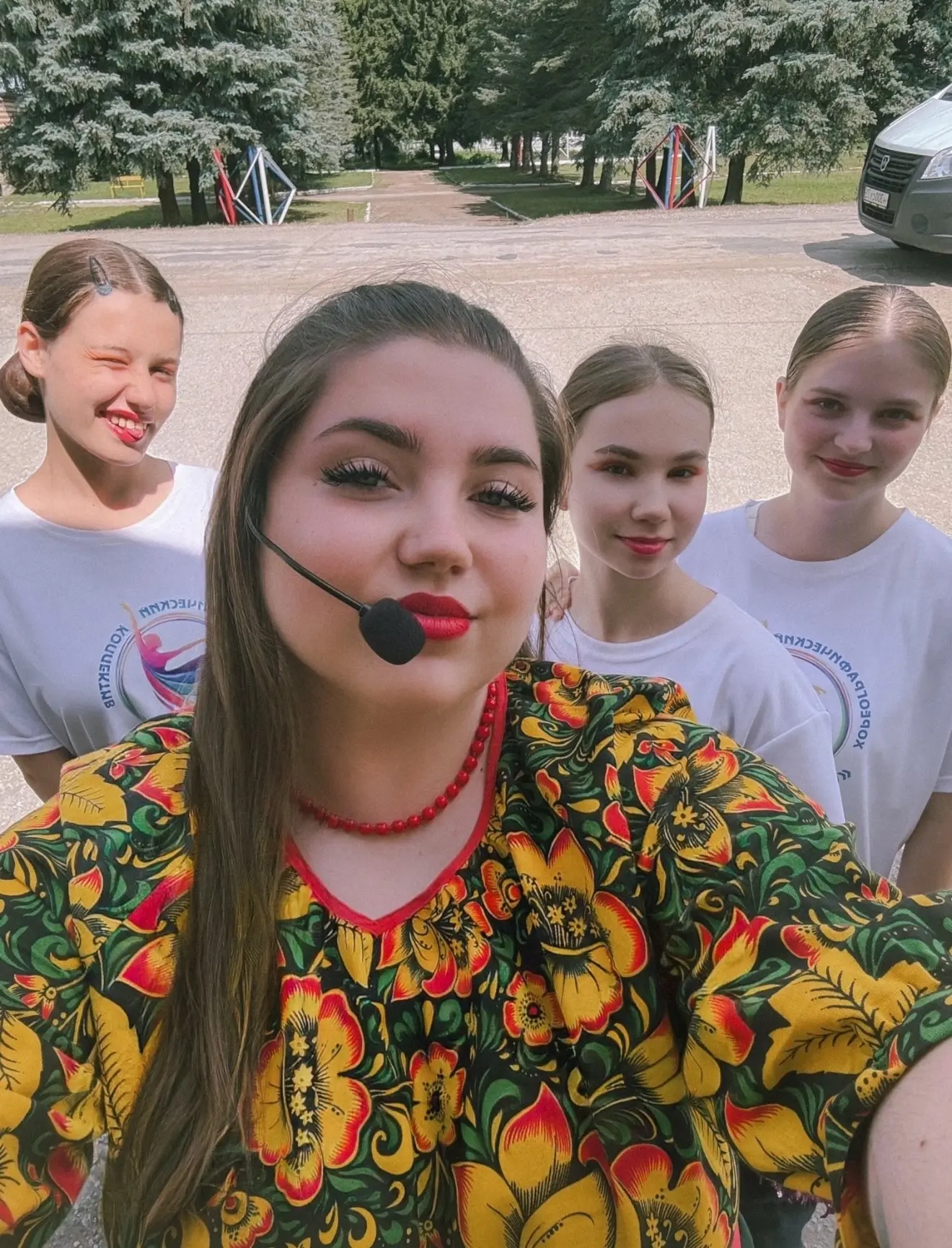 Наше творческое лето ☀️

Сегодня у обучающихся хореографического коллектива «Созвездие» под руководс