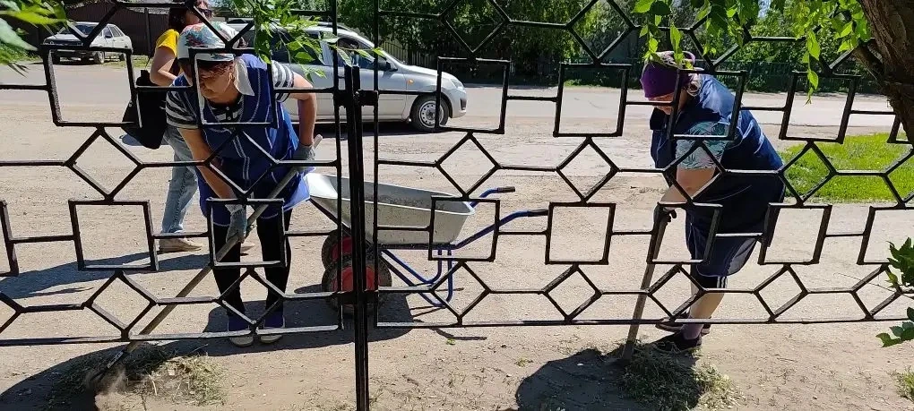 В тесном сотрудничестве обучающихся, педагогов и технического персонала нашей школы, пр...