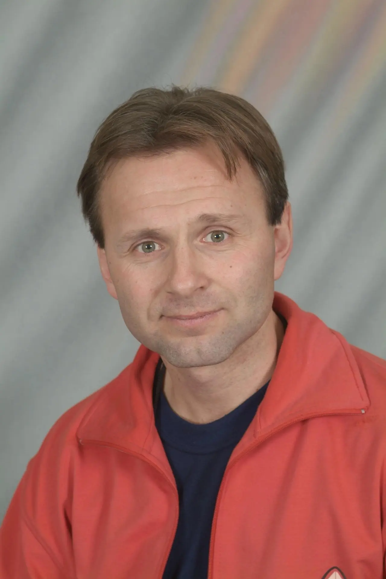 Учитель-пример с очень тонким чувством справедливости с одной стороны и умением пойти навстречу с др