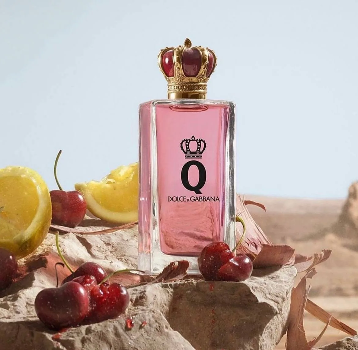 ⚡️Свежий аромат Dolce&Gabbana Q (Королева) 

Фруктово-цветочный аромат с древесными и цитрусовыми но