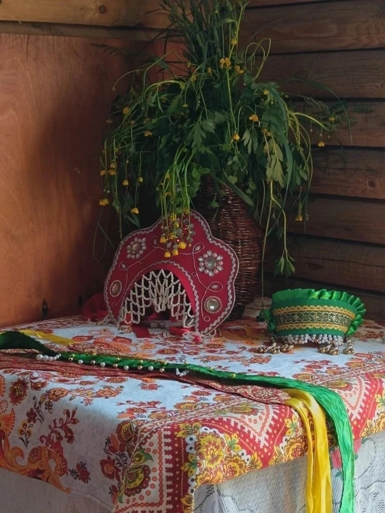 Время возвращаться к истокам!  22 мая, в рамках акции «Хожу в народном» в нашем городском парке куль