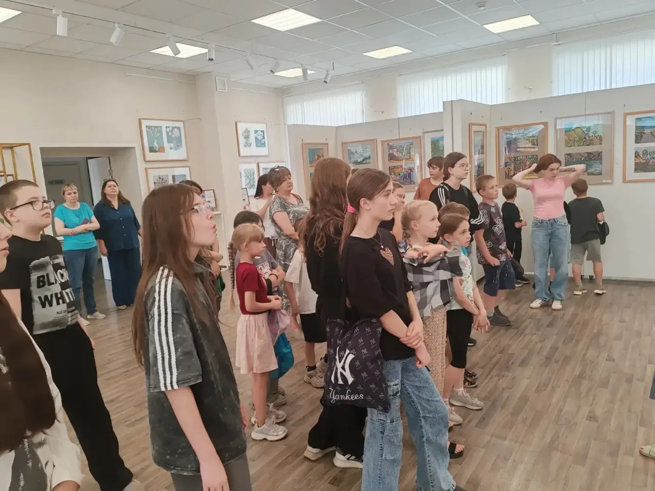 КРАСКИ ЛЕТА»: НАШЕ ПУТЕШЕСТВИЕ В МИР ИСКУССТВА

Лето — это не только солнце и игры, но и время вдохн