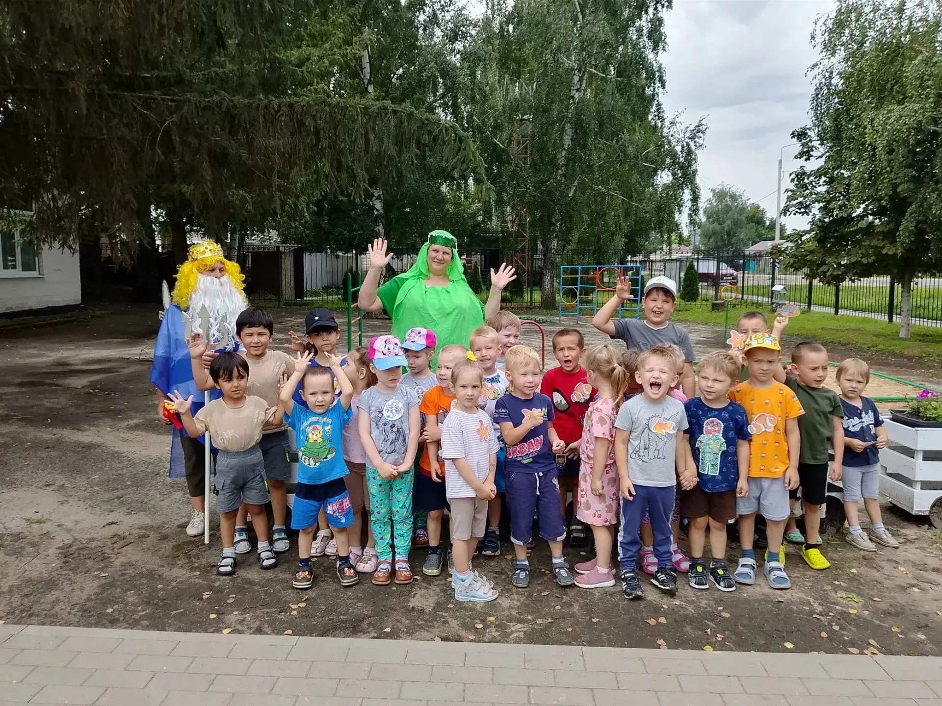 🎉 Волшебный праздник в Елизаветовском детском саду! 🎉

28 июля в нашем детском саду царили смех, р