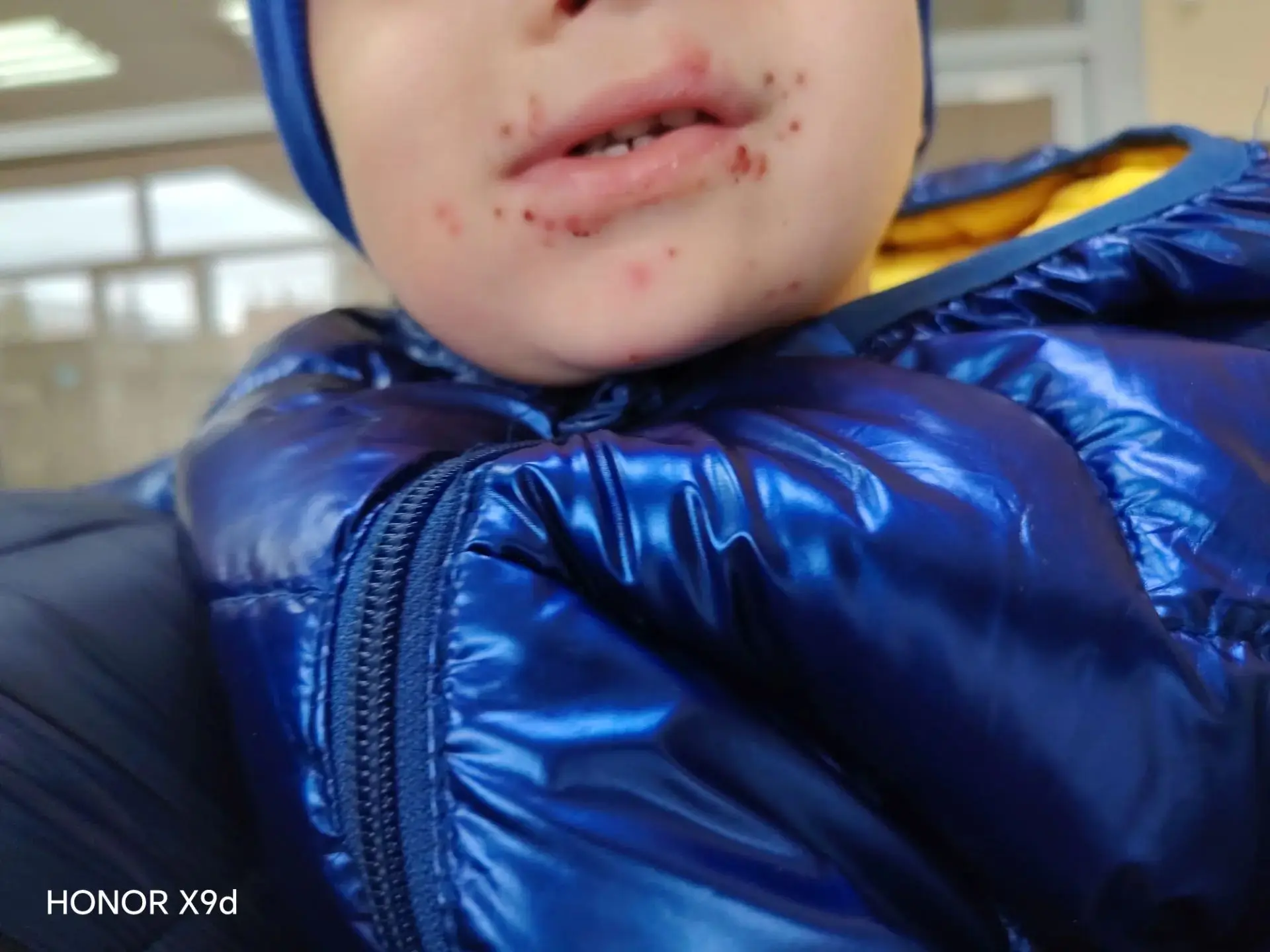 НА КОЛЕНЯХ ПРОШУ О ПОМОЩИ🙏