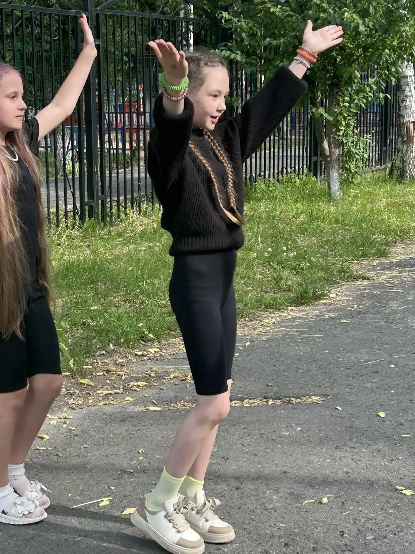 🕺💃 В пришкольном лагере прошёл танцевальный батл среди отрядов! 🌟Вчера в нашем пришкольном лагере