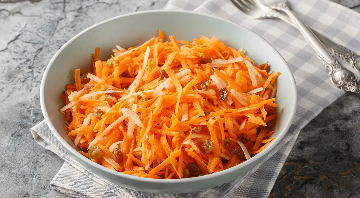 🥕 Салат морковно-яблочный

Нужно:
✅ Морковь — 1 шт.
✅ Яблоко — 1 шт.
✅ Масло растительное рафиниров
