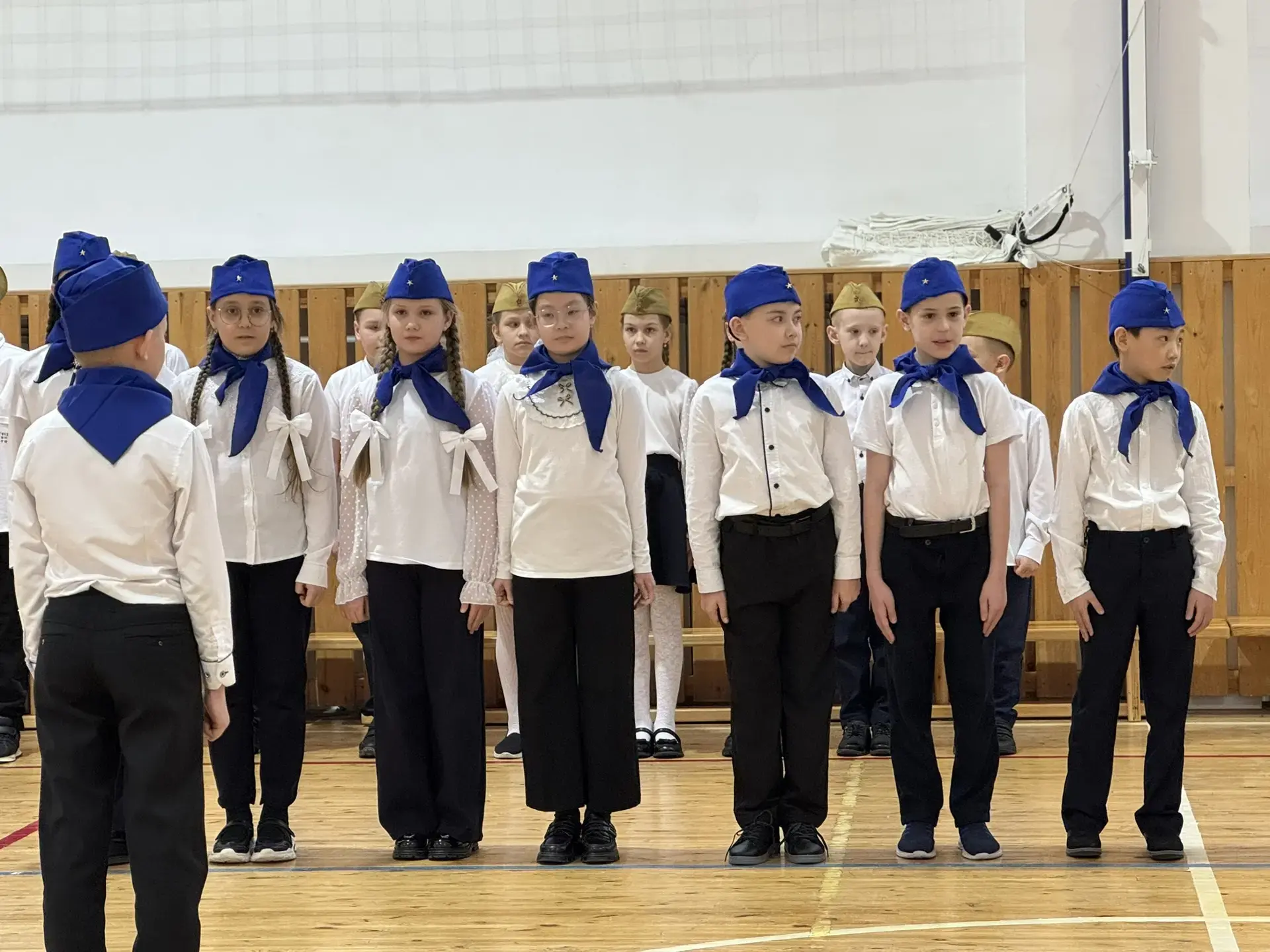 Вчера, 17 февраля, школьный этап легендарной игры продолжили наши ученики 3-4 классов. И если вы дум