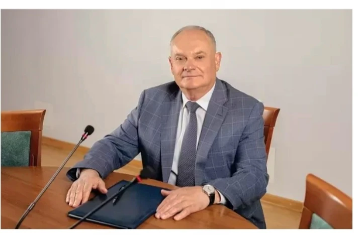 Ректор СПбГЭТУ «ЛЭТИ» Виктор Николаевич Шелудько поздравляет студентов и преподавателей...