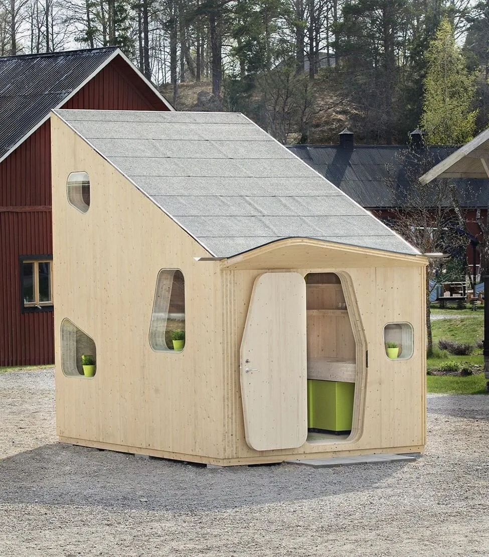 Пятничного настроения в ленту! 🌞

"Студенческое" жилье

Проектная фирма Tengbom Architects представ